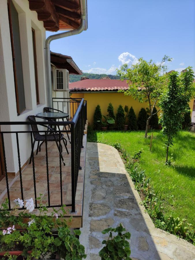Family Hotel "Slavianska Dusha" Veliko Tarnovo Ngoại thất bức ảnh