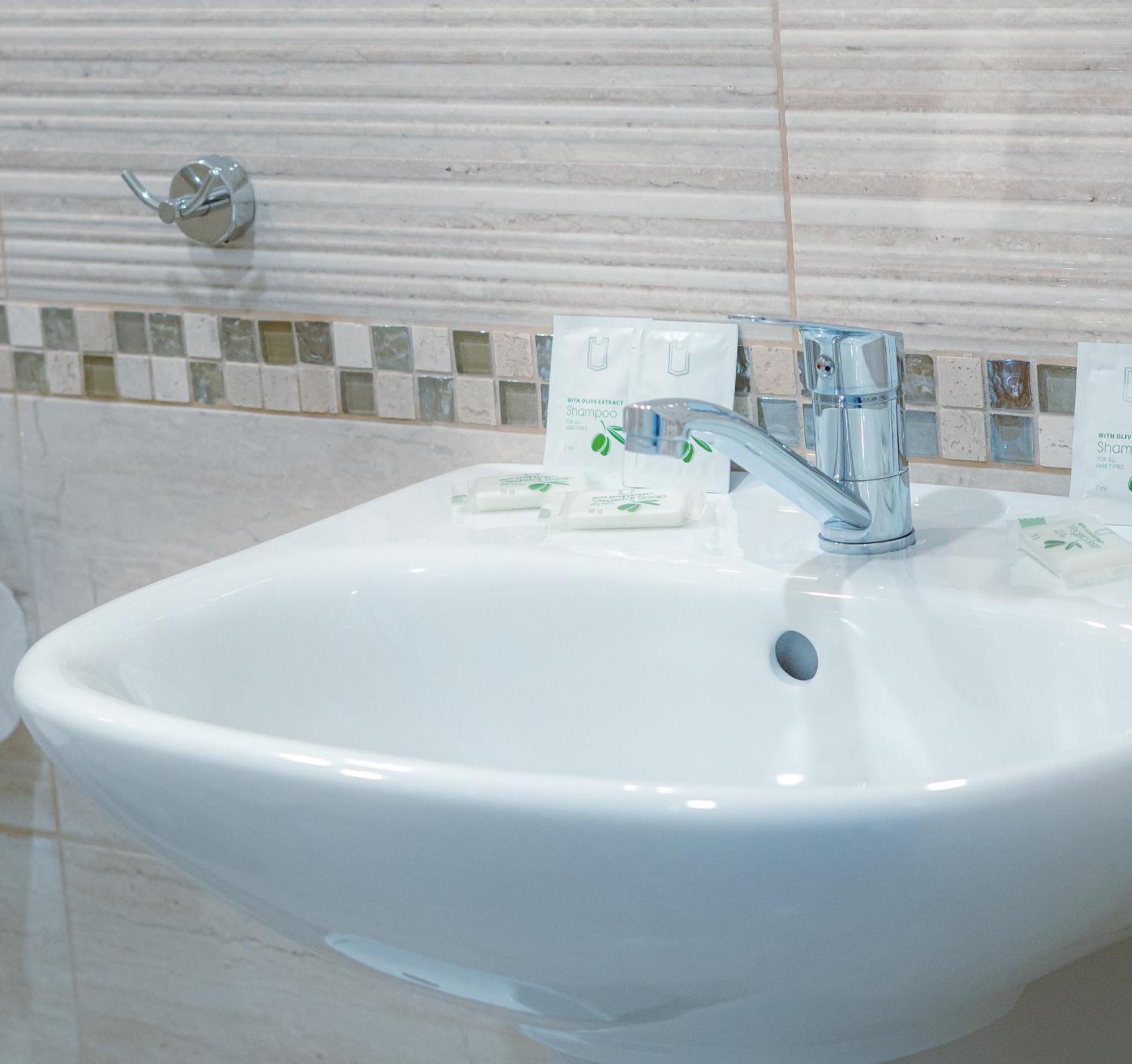 Family Hotel "Slavianska Dusha" Veliko Tarnovo Ngoại thất bức ảnh